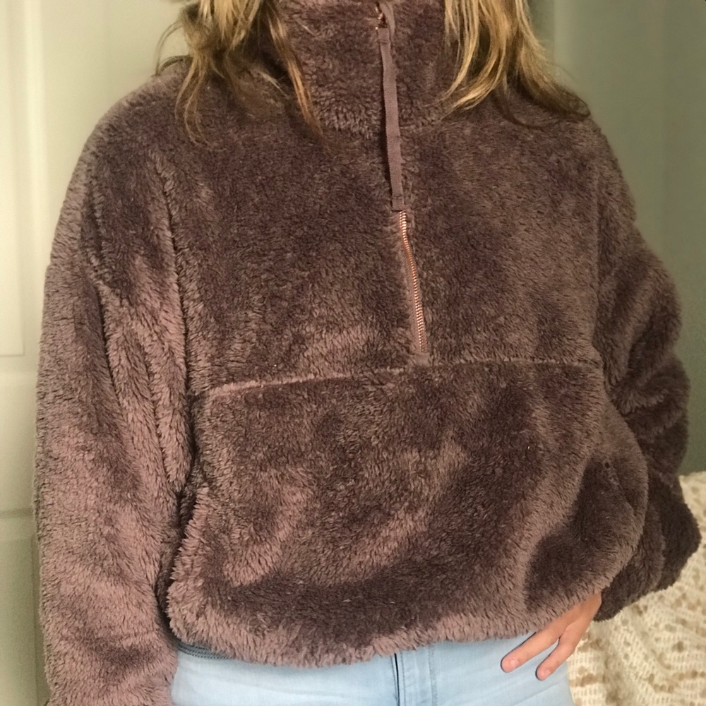 Old Navy Women’s Cozy Sherpa Half-Zip Pullover Sweater